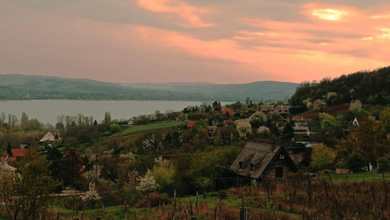 Boti Hill Natural Tihany Buitenkant foto